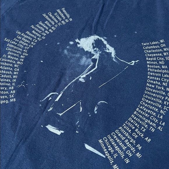 Vintage 2009 Taylor Swift Speechless Concert Tour T Shirt Gildan Size Small - Picture 6 of 10